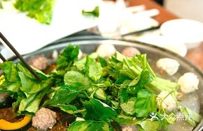 Hand-Beaten Meatball Platter