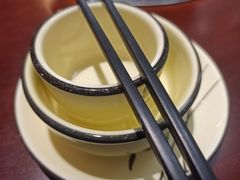 -菌之家·专业纯野生菌火锅·特色炒菌