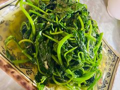 -范饭椰林川湘味海鲜·椰子鸡(三亚湾椰梦长廊店)
