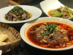 -万重锦·人文川菜馆(骡马市店)