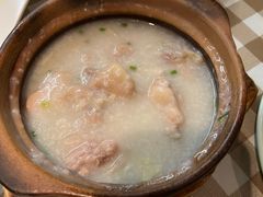 -新大咀港式茶餐厅(宝山万达店)