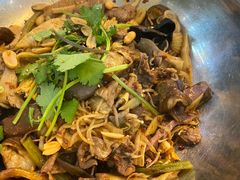 -川山城麻辣香锅(鼎汇美食城店)