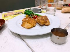 -西语炭烧牛排·西厨(滨湖万科里店)