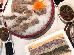 -海鲨湾海鲜会馆(百家湖1912店)