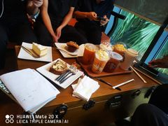 -星巴克(南宁民歌湖店)