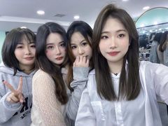 -首脑美容美发化妆美甲培训学校(长沙校区)