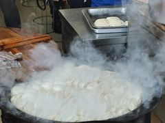 -黄阿姨锅贴大王(万航渡路店)