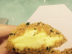 -鲍师傅糕点(江苏路店)