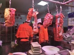 牛肉狮子头-领鲜潮牛潮汕鲜牛肉火锅(云湖观邸店)