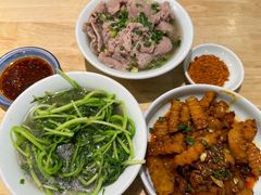 -全牛匠·乐山跷脚牛肉(新中关店)
