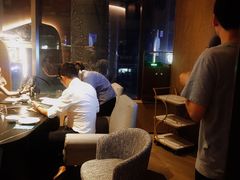 -斯普汇生蚝牛排馆(中骏世界城店)