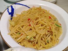 -佬麻雀·剁椒鱼头(京基KK One店)