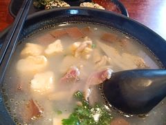 油豆腐牛肉粉丝汤（咖喱）-小杨生煎(百联嘉定购物中心店)