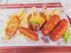 -YUE·6·西式融合餐厅(外滩六号店)