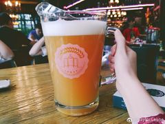 -爱啤精酿·民谣酒馆(滨江店)