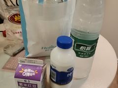 -全家便利店(莲花池东路店)