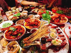 -虾弄弄海派小龙虾·牛羊蝎子火锅