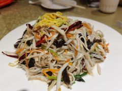 素八丝-春江饭店(共青团路总店)