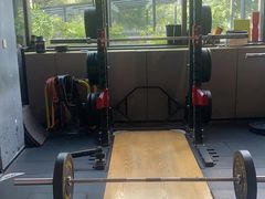 -LikingFit24小时健身•普拉提(张江店)