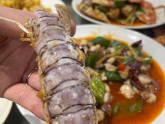 -四川小胡子海鲜(丁村万人海鲜广场店)