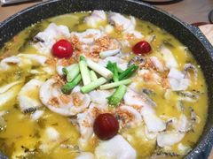 -山城外·非遗酸菜鱼(蜀都万达店)