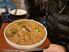 -卡佩罗意大利餐厅及酒吧Al Cappello Trattoria