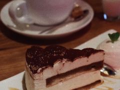 -玛格萝妮(汇智国际商业中心店)