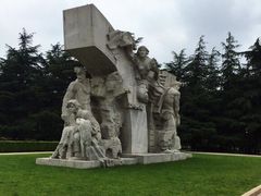 -上海市龙华烈士陵园