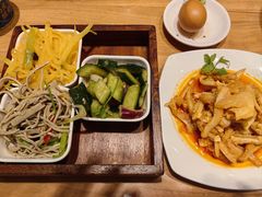 -西部马华清真兰州牛肉面·烧烤夜市(关东店)