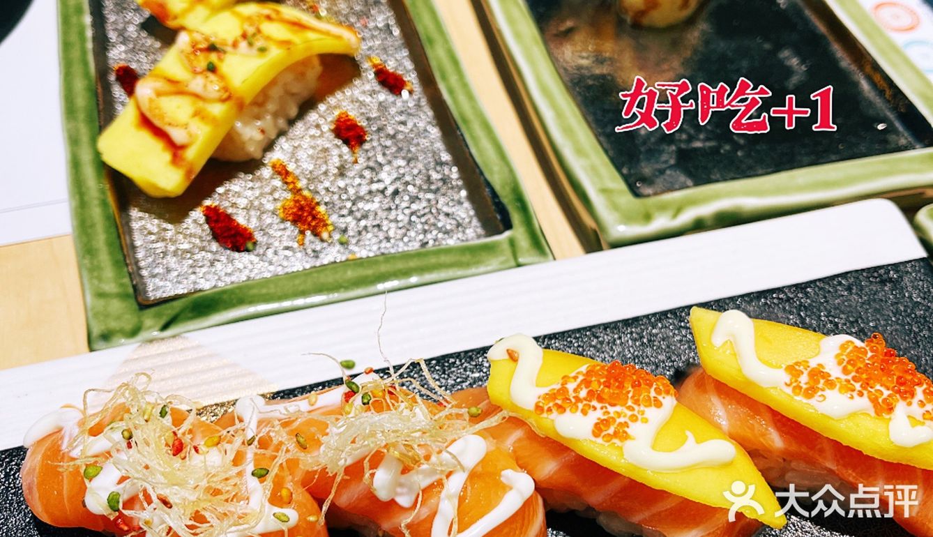 最近万象城新开一家回转寿司很火爆
