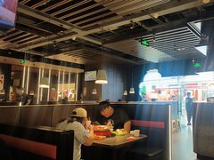 -胖哥俩肉蟹煲(石家庄长安万达店)