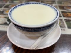 -周大娘牛乳(旧寨古村总店)