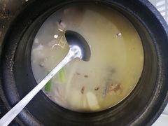 砂锅雅鱼-干老四雅鱼饭店(滨江西路店)