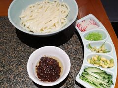 招牌炸酱面-真地道京味府·鲜橙烤鸭·北京菜(朝外大街东大桥店)