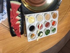 -额尔敦传统涮.冰煮羊火锅(乌兰察布体育场店)