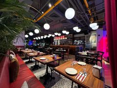 -弗兰克牛排西餐厅 Galla R By Ribone(上海首店)