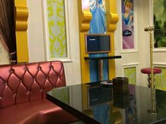 -自由港量贩KTV(西苑路店)