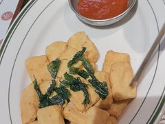 -纳鲁孜·新疆特色餐厅(上海悦荟广场店)