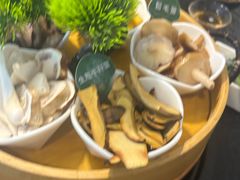 -一善菌·云南菌汤·云南菜(银泰城店)