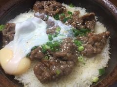 窝蛋牛肉煲仔饭-红星光发煲仔饭(大石街店)