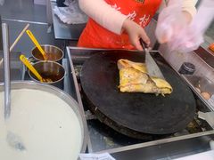 煎饼果子加里脊肉-新农村煎饼果子(香港花园店)