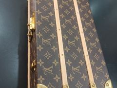 -爱革·洗衣改衣·洗鞋修鞋·洗包修包·奢侈品护理(宝地广场店)