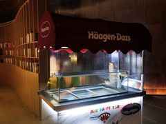 -涨巢·潮玩水疗局