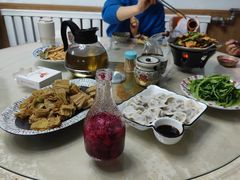 -天天向上素食餐厅(五台山店)