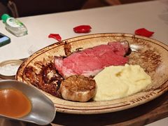 招牌慢烤整切澳洲谷饲西冷M5-艾雷牛排馆 LA.Prime Steakhouse