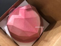 粉爱草莓甜心蛋糕-星巴克(南通如皋文峰大世界店)