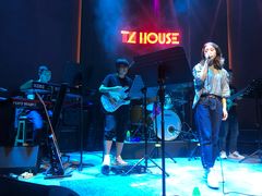 -TZ House音乐现场(来福士中心店)