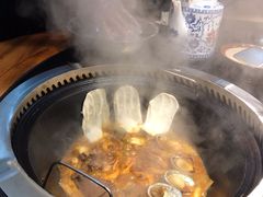 -锅来乐地锅鸡(安亭店)