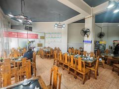 -佘记全家福芋儿鸡(向阳街总店)