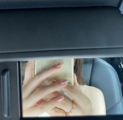-七月美睫 美甲